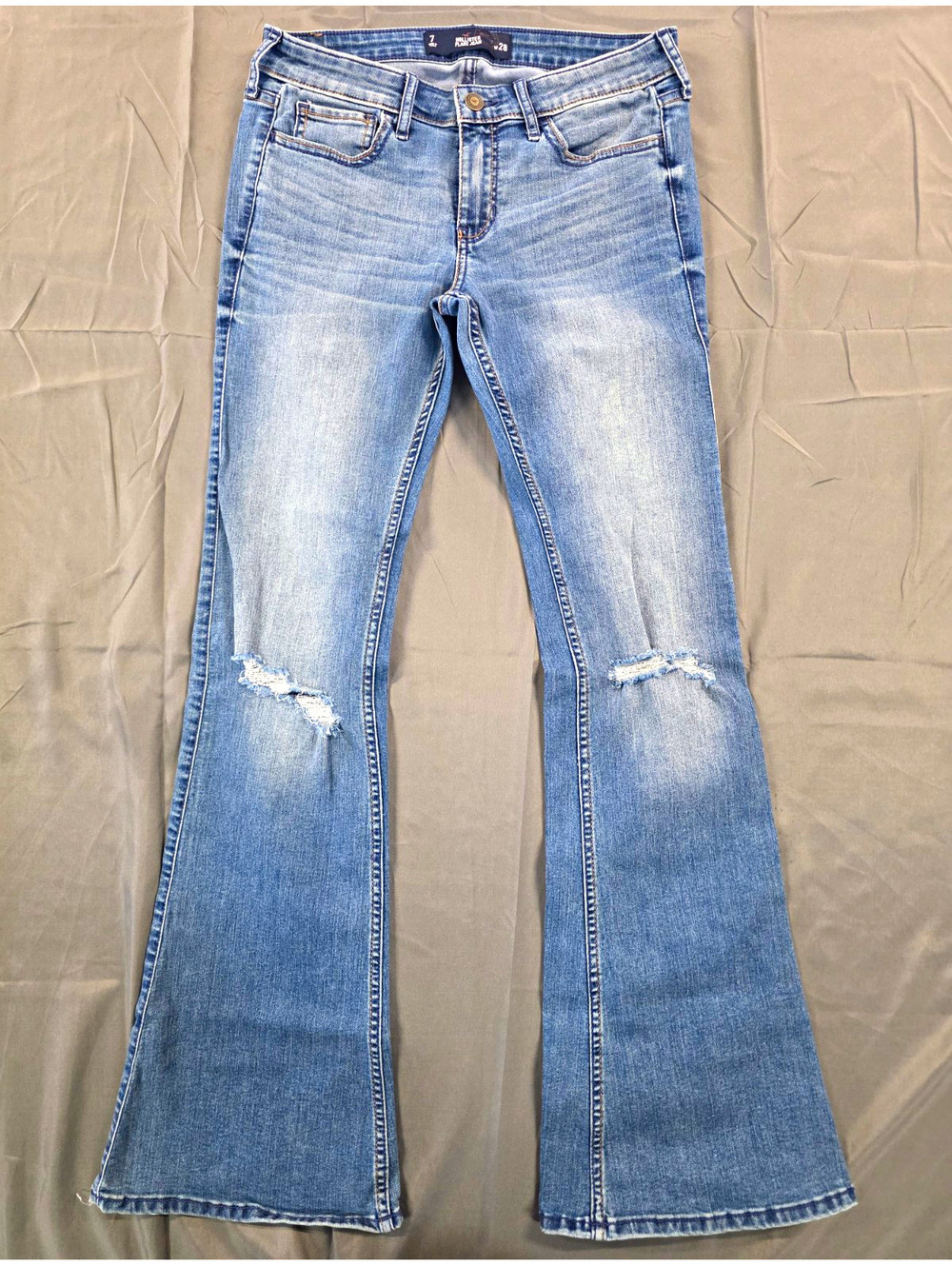 Hollister Light Wash Blue Flared Jeans Womens Slim Fit Distressed 5-Pocket